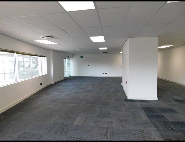 314M² OFFICE TO LET IN ILLOVO